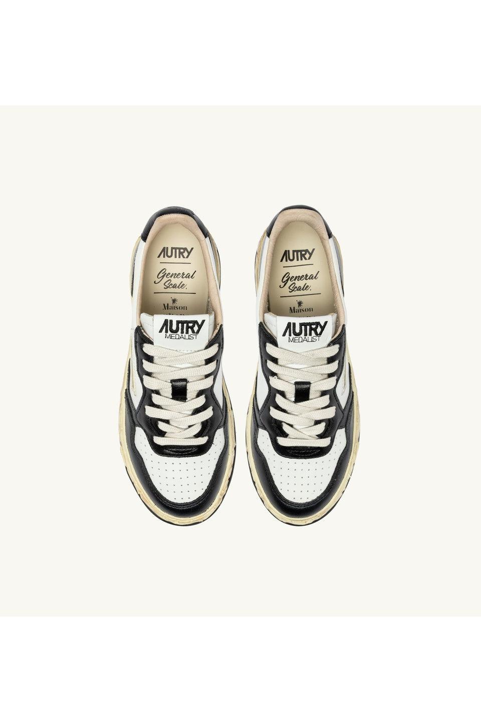 AUTRY×Maison Mihara Yasuhiro-AUTRY × Maison Mihara Yasuhiro General Scale(WHITE×BLACK)-NOWALL