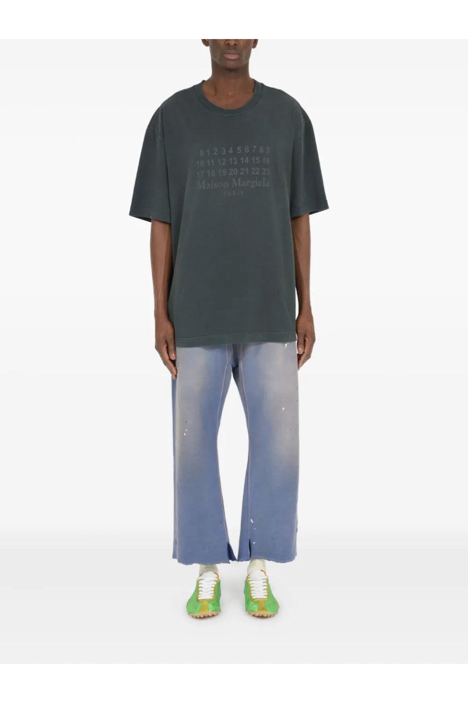 Maison Margiela-Numbered Logo T-Shirt-NOWALL