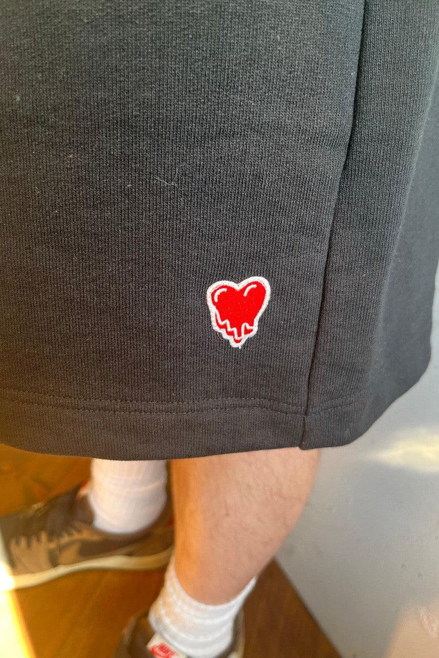EMOTIONALLY UNAVAILABLE-SCRIPT LOGO SWEAT SHORTS-NOWALL
