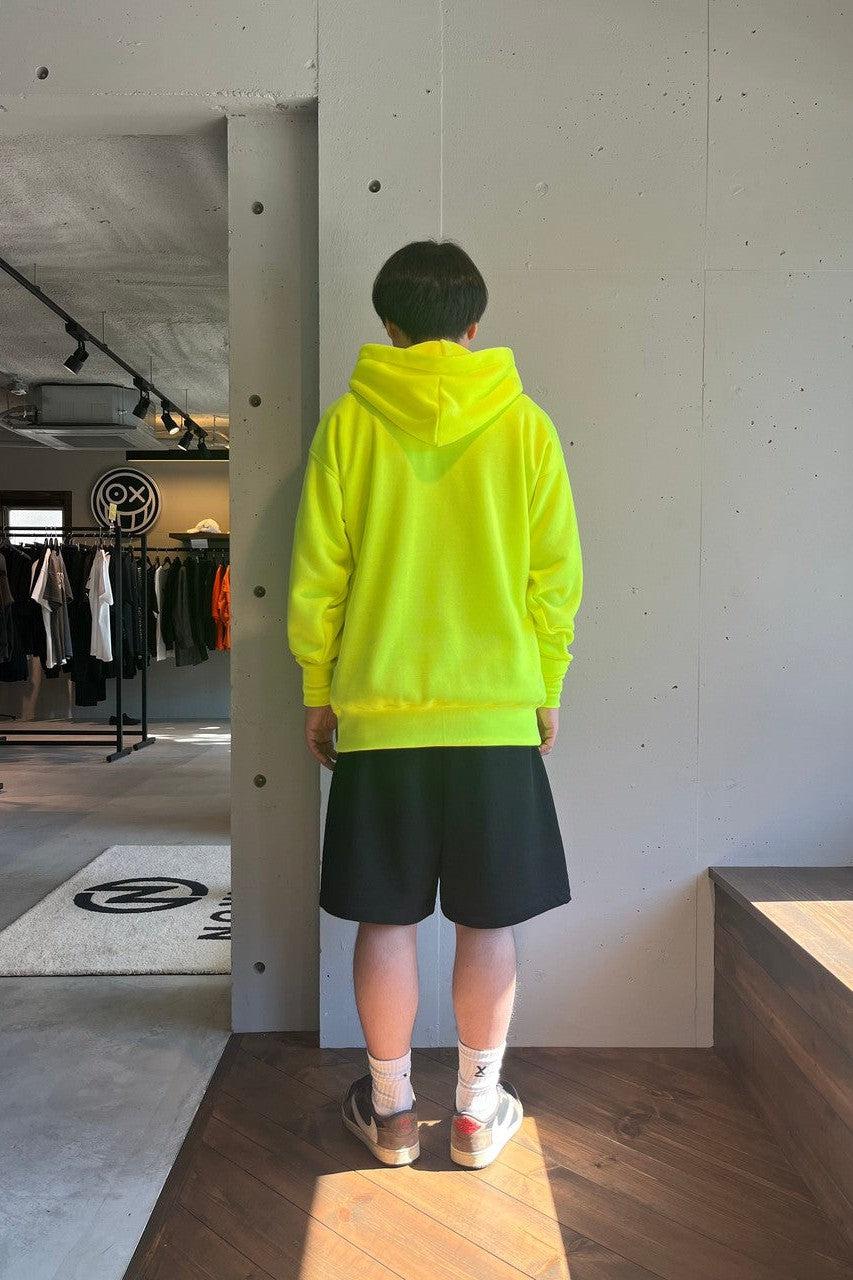 EMOTIONALLY UNAVAILABLE-SCRIPT LOGO SWEAT SHORTS-NOWALL