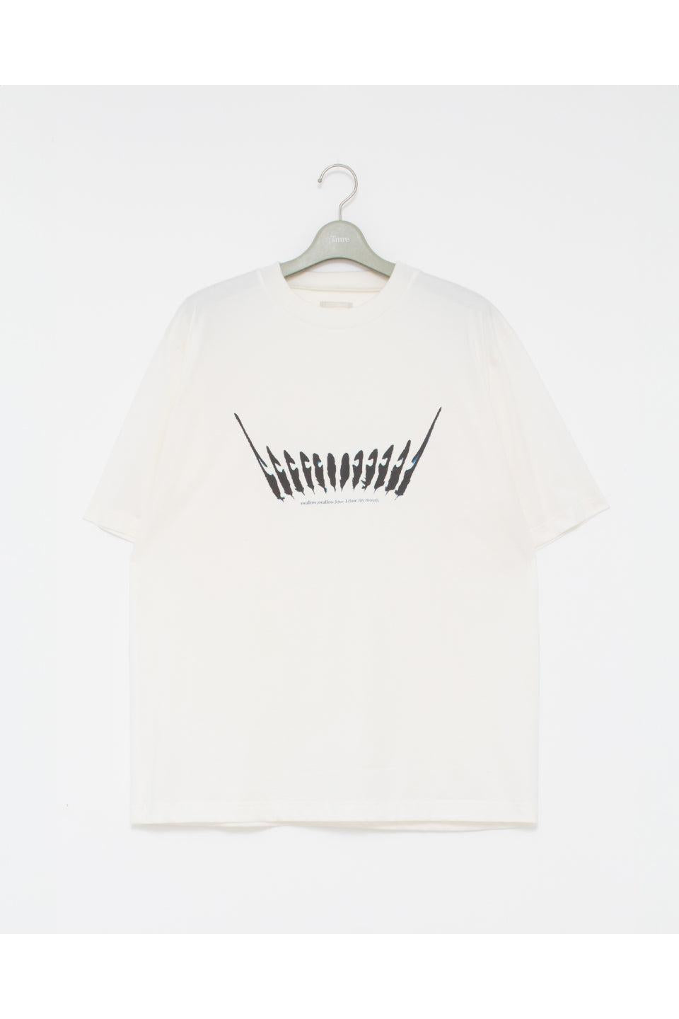 Tamme-Swallow's Feather Print T-shirt-NOWALL