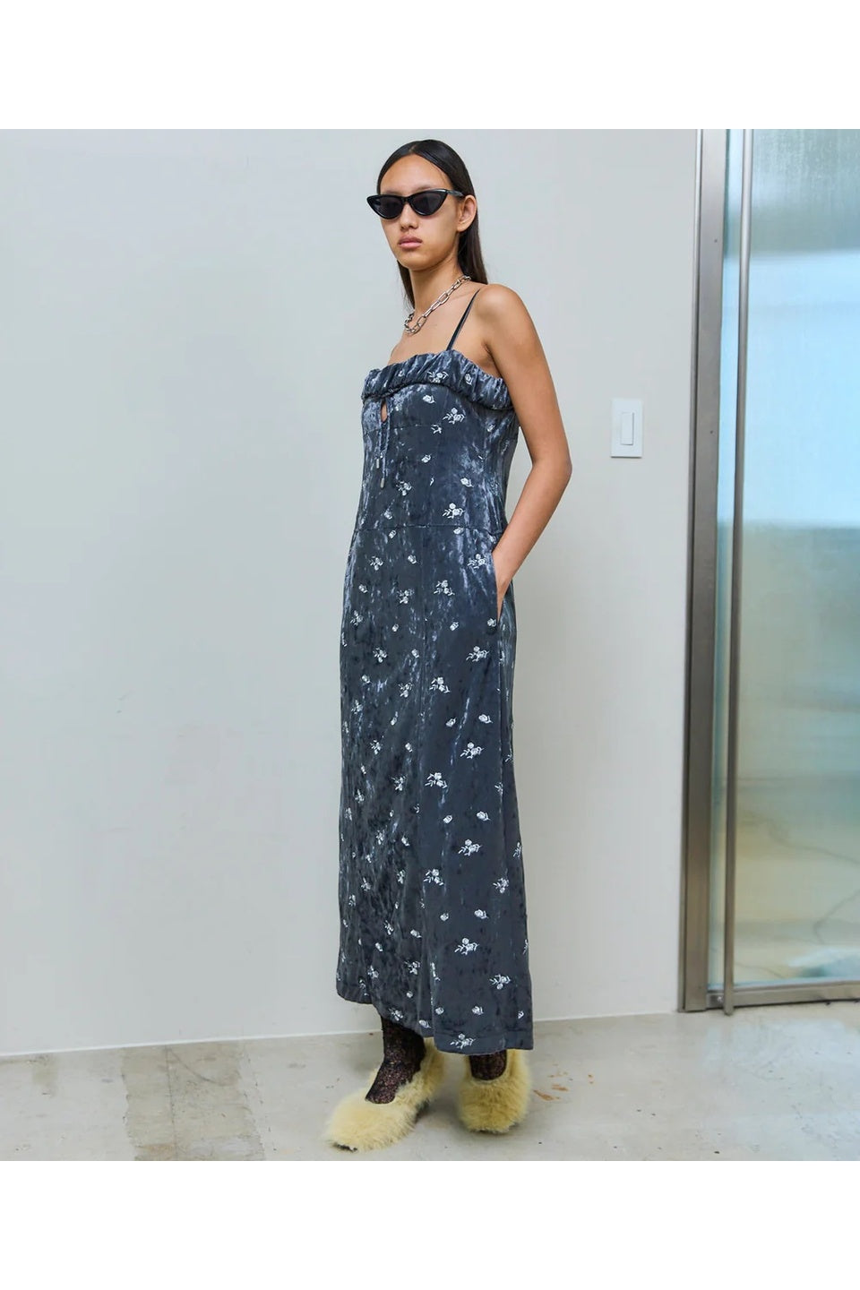 MAISON SPECIAL-【予約商品】Flower Embroidery Velour Camisole Dress-NOWALL