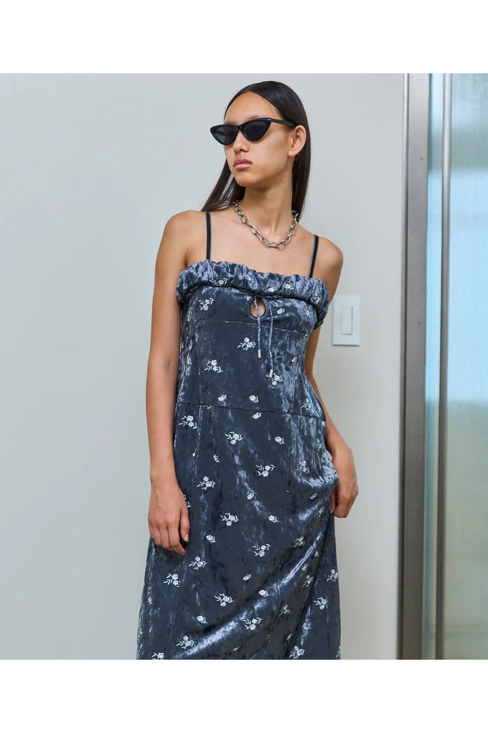 MAISON SPECIAL-【予約商品】Flower Embroidery Velour Camisole Dress-NOWALL