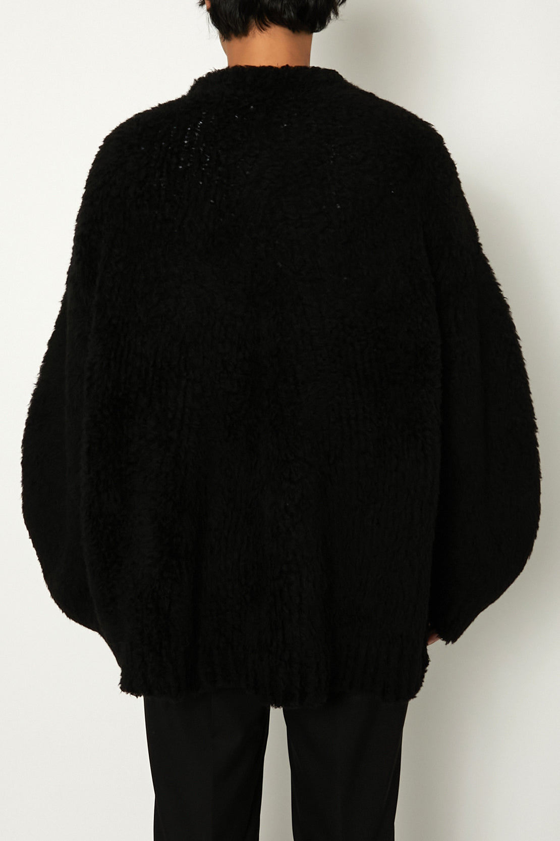 ALMOSTBLACK-BOA 3D CRW NECK KNIT-NOWALL