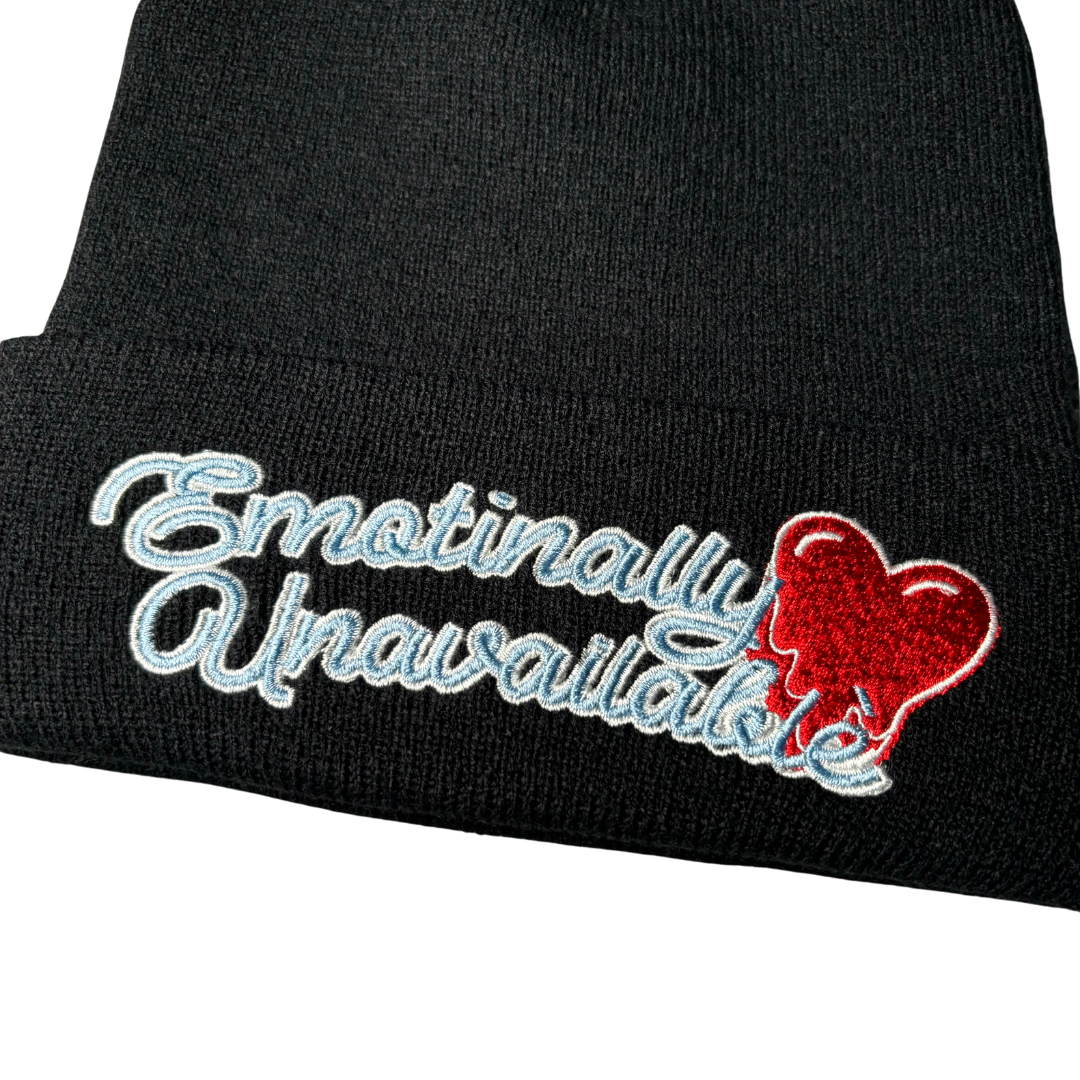 EMOTIONALLY UNAVAILABLE-LOGO BEANIE-NOWALL