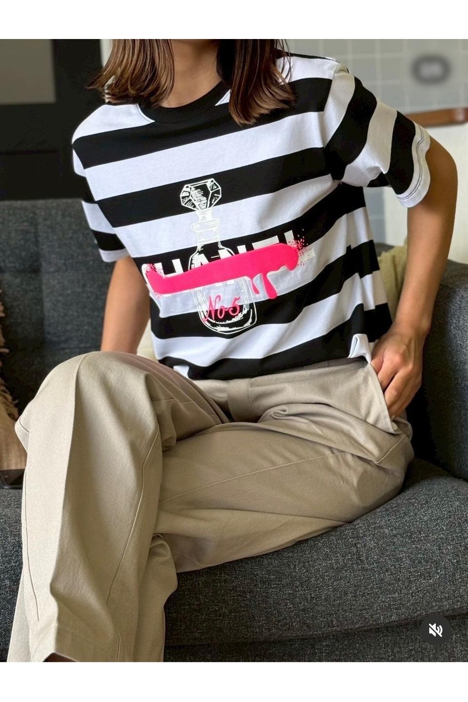 MICALLE MICALLE-Border Graphic Short Sleeve Tee-NOWALL