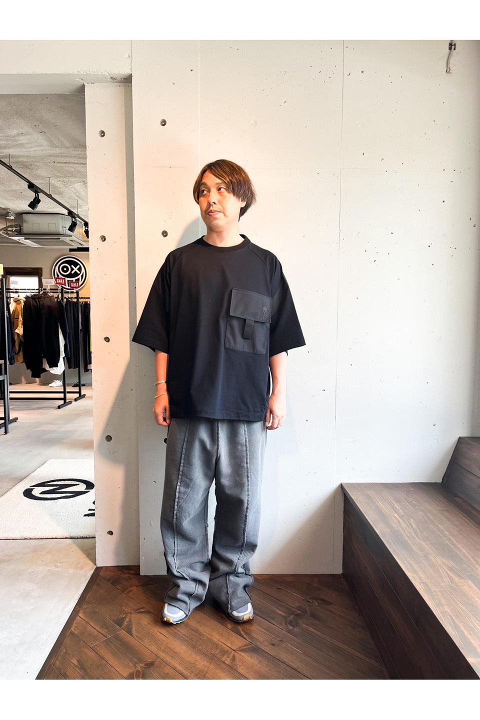 D-VEC × ALMOSTBLACK-H CTN CGUARD SHORT T-NOWALL