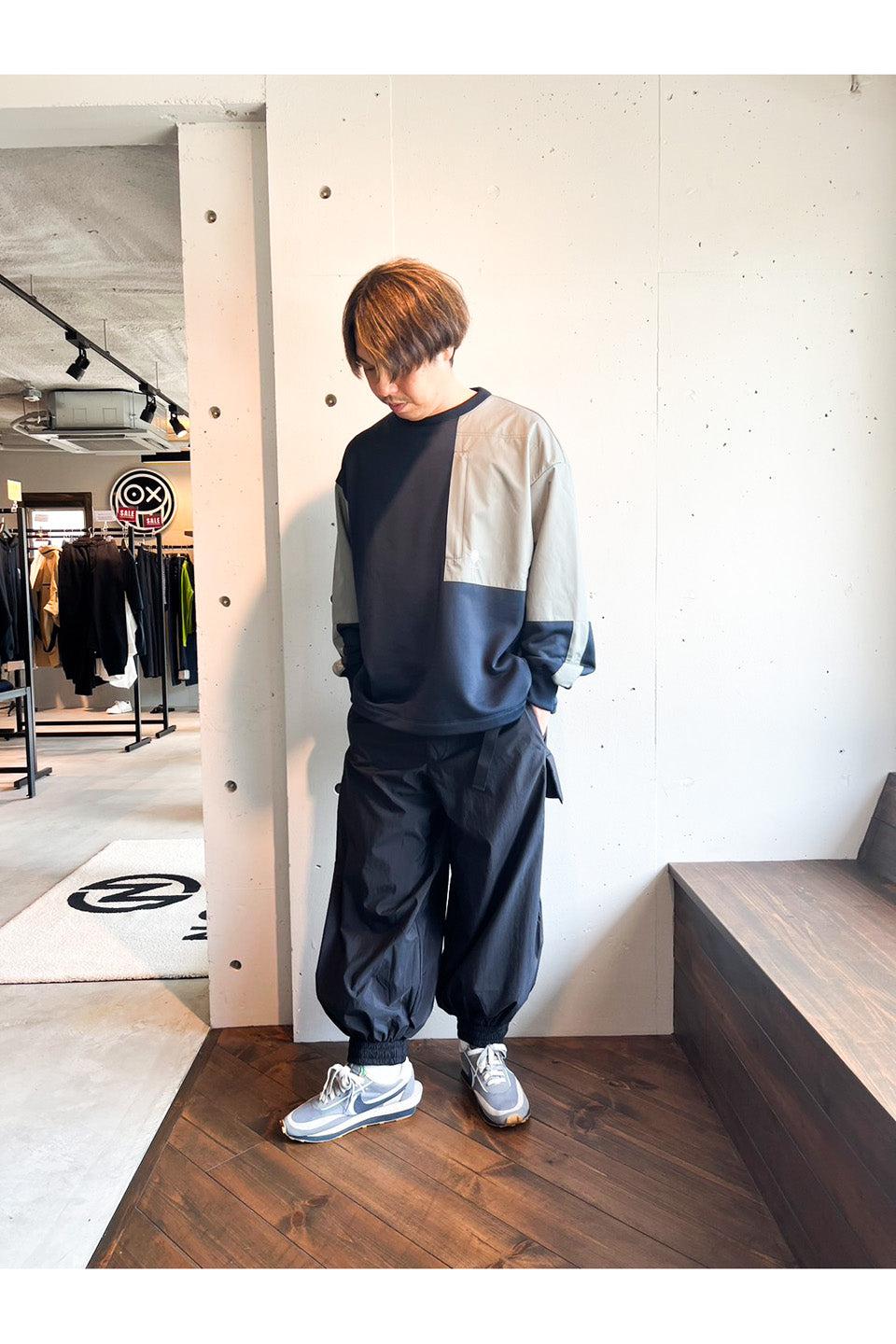 D-VEC × ALMOSTBLACK-H FLC CGUARD LONG T-NOWALL