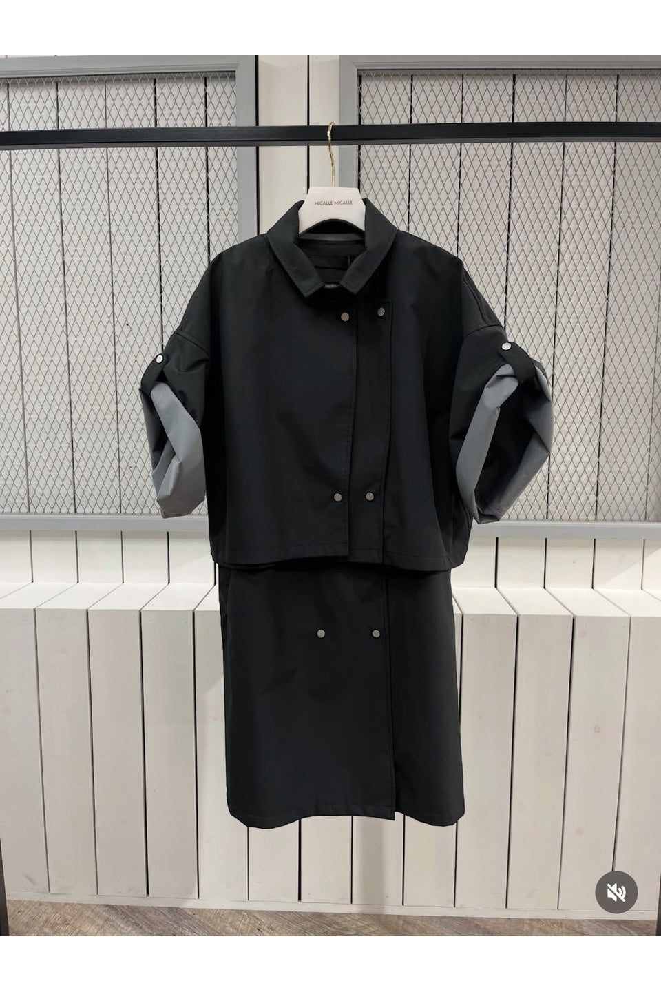 MICALLE MICALLE-Volume Sleeve Short Trench Coat-NOWALL