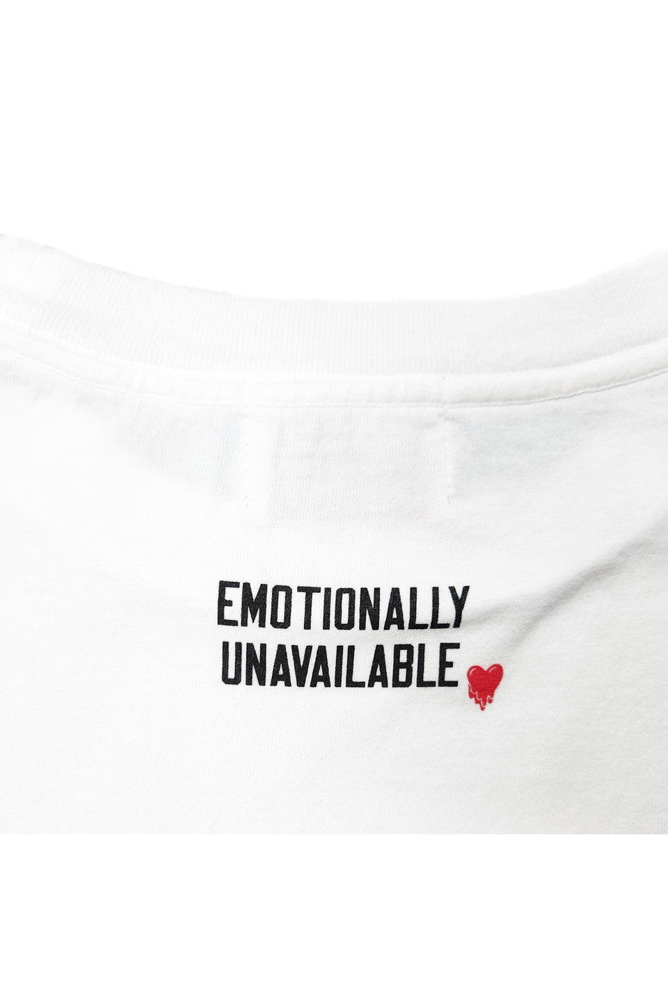 EMOTIONALLY UNAVAILABLE-PLAIN POCKET TEE-NOWALL